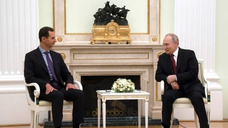 Putin ve Esad bir araya geldi