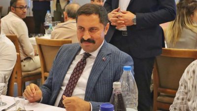 Hatay Valisi Mustafa Masatlı basın bayramında gazetecilerle yaptığı samimi sohbette