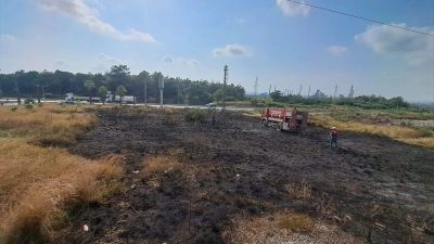 Hatay’ın İskenderun ilçesinde iki farklı bölgede çıkan otluk yangınları itfaiye