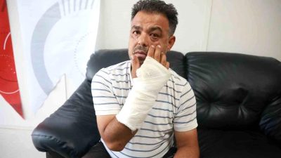 Hatay’ın Antakya ilçesinde Bitiren Mahallesi’nde eski ve yeni muhtar arasında