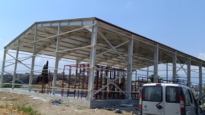 Hatay’ın Defne ilçesine bağlı Aşağıokçular Mahallesi’nde, Asi Nehri yatağına yakın