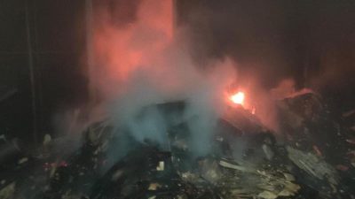 Hatay’ın Antakya ilçesi Derince Mahallesi’nde bulunan bir orman ürünleri fabrikasında