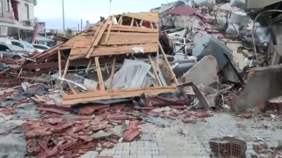 Cumhuriyet gazetesinin başarılı muhabirlerinden Çağdaş Bayraktar’ın 10 Temmuz 2024 tarihli