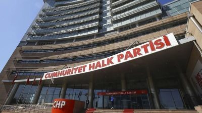 CHP, eğitim politikalarına ilişkin 24 saat sürecek bir basın açıklaması