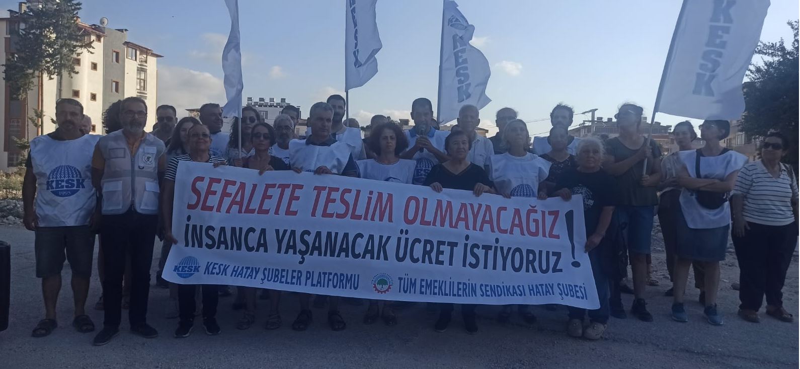 SES Hatay: Emeğimizin Karşılığını İstiyoruz