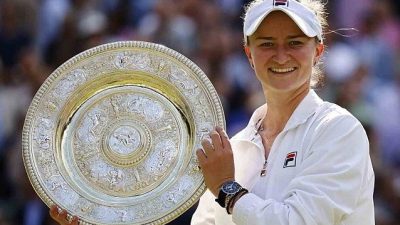 Barbora Krejcikova, Wimbledon Tek Kadınlar Finalinde Jasmine Paolini’yi 2-1 mağlup