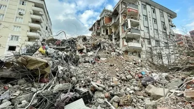 Hekim Birliği Sendikası’nın olağan kurulunda seçilen Hatay Şube Başkanı Dr.