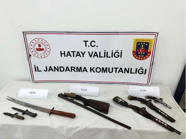 Hatay’da jandarma ekipleri, kentin