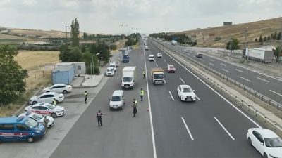 İçişleri Bakanı Ali Yerlikaya, emniyet ve jandarma trafik ekiplerince, 25