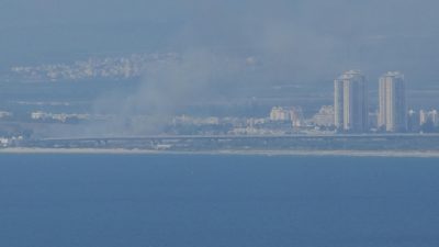 Tel Aviv'in yanı sıra İsrail'in kuzeyindeki bölgelerde de kısıtlamalara gidildi.