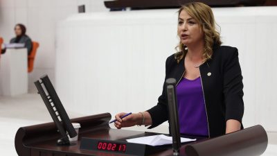 CHP Hatay Milletvekili Nermin Yıldırım Kara, belediyelerin SGK borçlarının tahsil