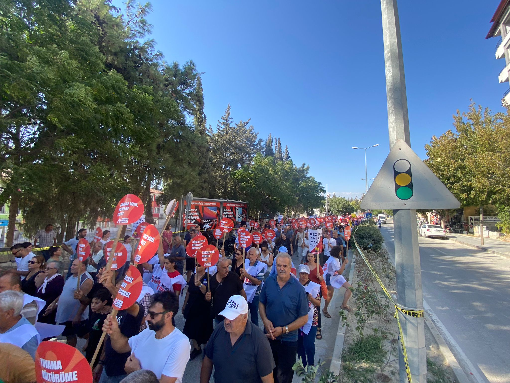 Depremzedelerden İsyan: Hatay bizim memleket bizim