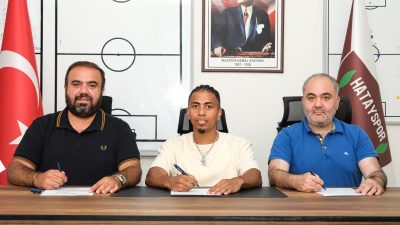 Hatayspor, kulüple anlaşmazlık yaşayarak tek şekilde sözleşmesini fesheden futbolcusu Rivas