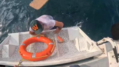 Arsuz-Madenli yat limanı açıklarında bu sabah bir tekne battı. İçindeki