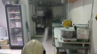 Defne’nin Harbiye Mahallesi’nde bulunan bir işyerinde çıkan yangın, itfaiye ekiplerinin