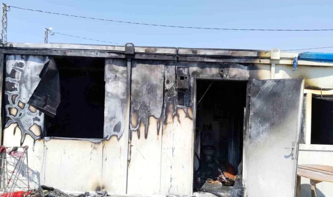 Hatay’ın İskenderun ilçesinde depremzede