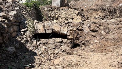 Hatay’ın İskenderun ilçesine bağlı Sarıseki Mahallesi’nde, 1700’lü yıllarda inşa edildiği