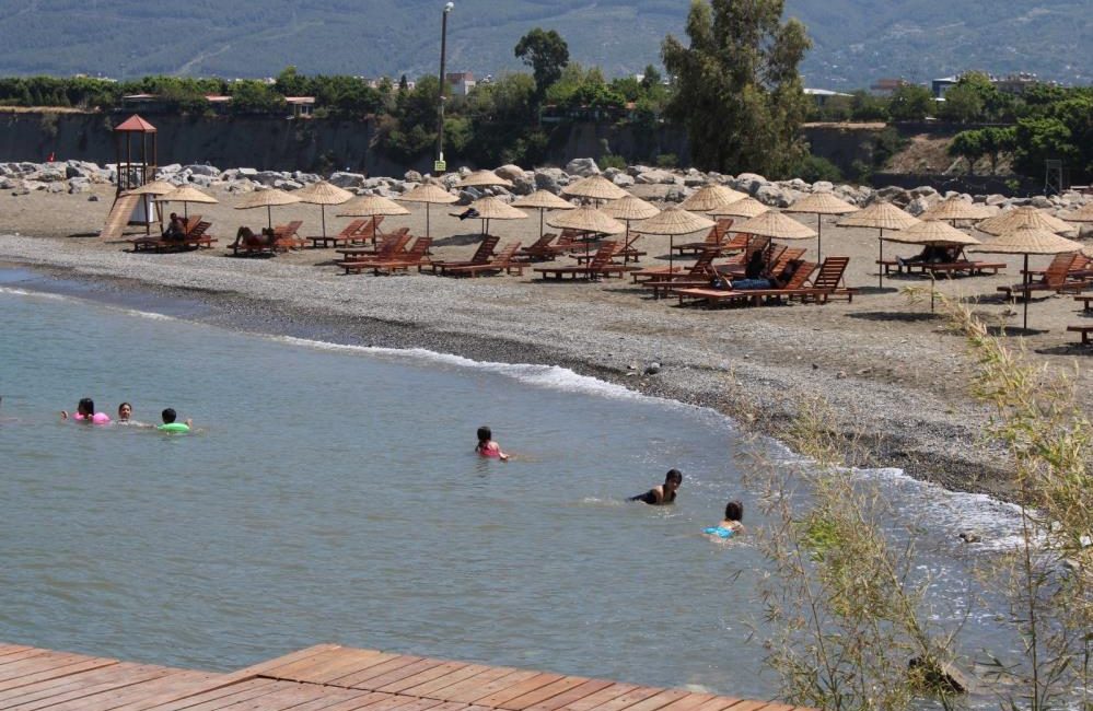 Depremin yaralarını saran Hatay,