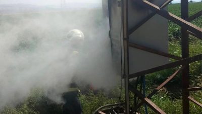 Hatay’ın Reyhanlı ilçesinde bulunan bir trafoda çıkan yangın, itfaiye ekipleri