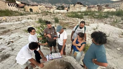 Antakyalı Performans sanatçısı Emrah Gökdemir; “Sıfır Noktasında Sanat” adlı projenin