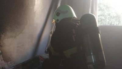 Antakya’nın Haraparası Mahallesi’nde bulunan bir okulda yangın çıktı. Yangının fark