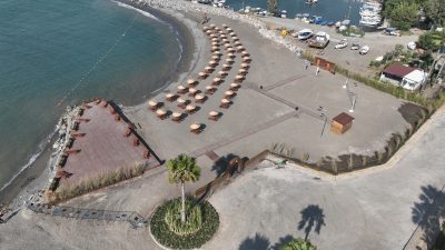 Hatay Büyükşehir Belediyesi’nin, il genelindeki 6 plaj projesinden ilki tamamlandı