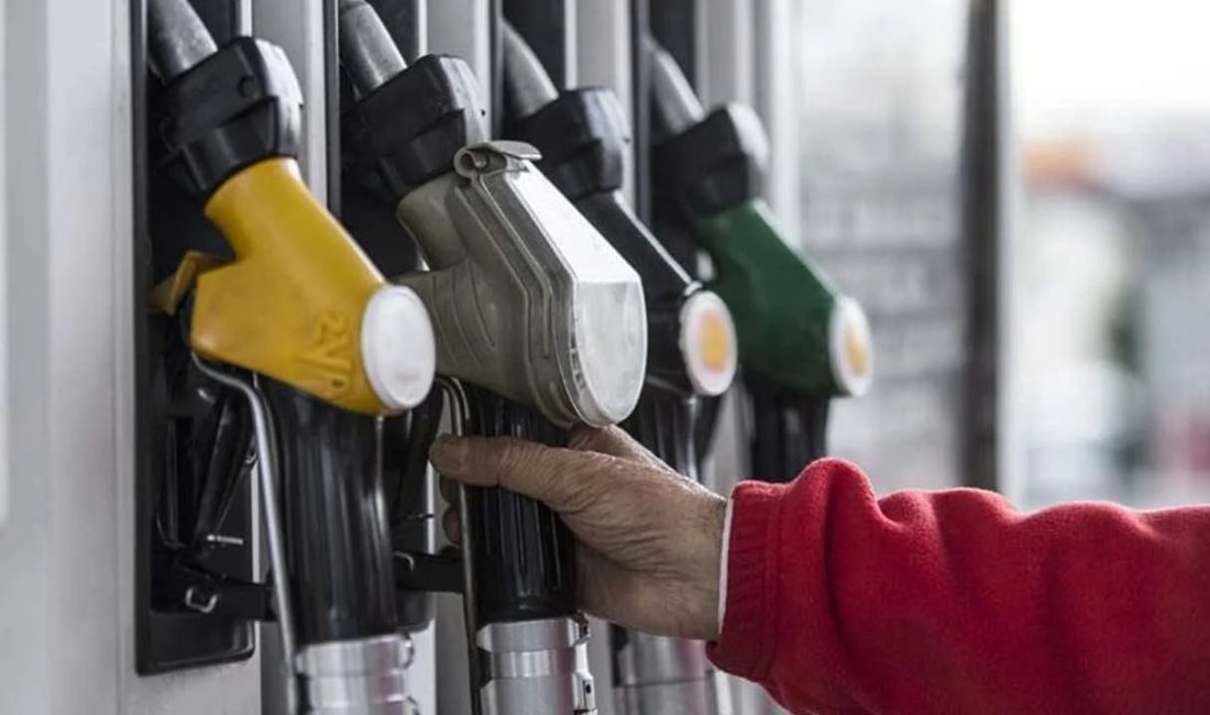 Son dönemde Brent petrol ve döviz kurundaki dalgalanmalar akaryakıt fiyatlarını