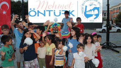 Hatay Büyükşehir Belediyesi (HBB), konteyner kentlerde yaşamlarını sürdüren çocukların mental