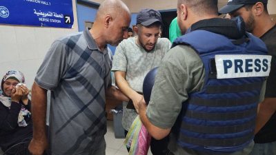 İsrail’in Han Yunus kentinde düzenlediği saldırıda TRT Arabi kameramanı Muhammad