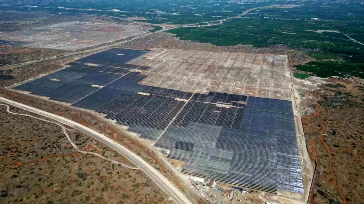 Erzin Güneş enerjisinin yeni yıldızı oldu