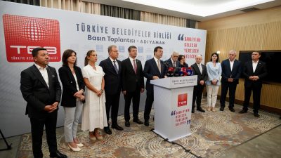 Türkiye Belediyeler Birliği (TBB) Başkanı ve İstanbul Büyükşehir Belediye Başkanı
