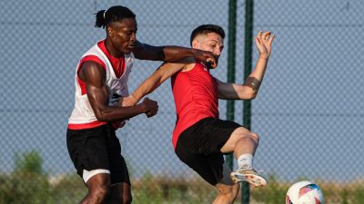 Hatayspor, Süper Lig’de 4. hafta oynayacağı Samsunspor maçı hazırlıklarını sürdürüyor.