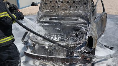 &nbsp; Hatay’ın yeni açılan Zeytindalı Gümrük Müdürlüğü civarında bir araç