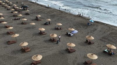 Hatay Büyükşehir Belediyesinin Başkan Mehmet Öntürk’ün talimatlarıyla yaparak açtığı Çevlik