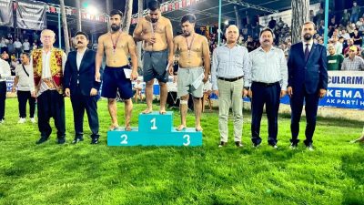 Yayladağı 22. Geleneksel Kültür Sanat ve Aba Güreşi Festivali’nde K.Maraşlı