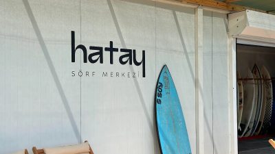 Hatay Sörf Merkezi, 13-16 yaş arasındaki gençlere yönelik ücretsiz sörf