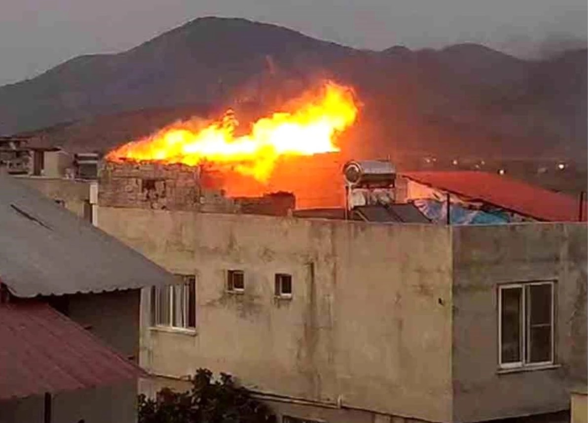 Hassa’da ev yangını söndürüldü