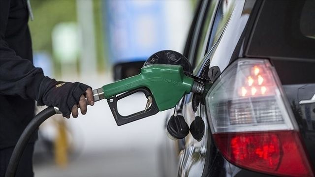 Benzine bu gece zam geliyor