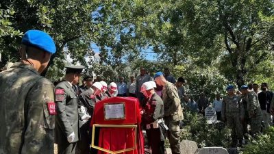Yayladağı’lı hemşehrimiz Piyade Er Ahmet Can Danışman, geçirdiği trafik kazası