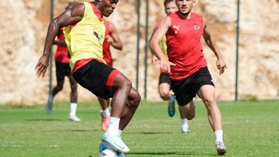 Atakaş Hatayspor, Bodrumspor ile oynayacağı maç için hazırlıklarını hızlandırdı. Takım,