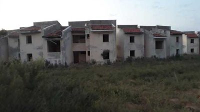 Antakya Belediyesi, Arsuz’daki eski tütün ambarları ve lojmanların yıkımı için