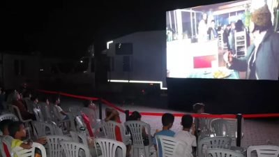 Hatay’ın Antakya ilçesinde bulunan konteyner kentte, anlamlı bir sinema etkinliği