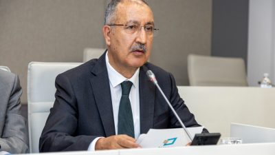 Basın İlan Kurumu’nun 32. Dönem 7. Genel Kurul Toplantısı’nda konuşan