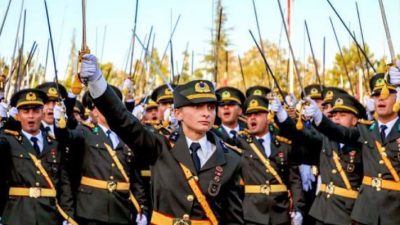 Milli Savunma Bakanlığı (MSB), Kara Harp Okulu mezuniyet töreninde yaşananlarla