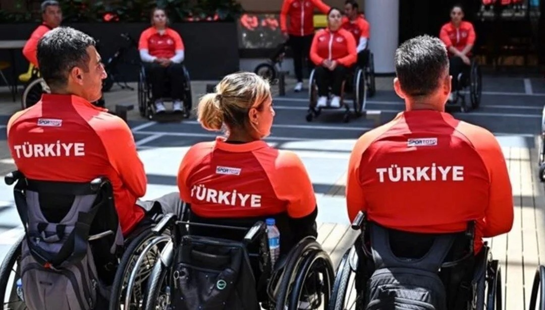 Hatay’da Öğrenciler Paralimpik Oyunları’nı İzledi