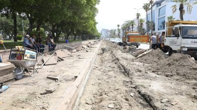 İskenderun Belediyesi, sahil yolundaki trafik akışını düzenlemek amacıyla yol genişletme