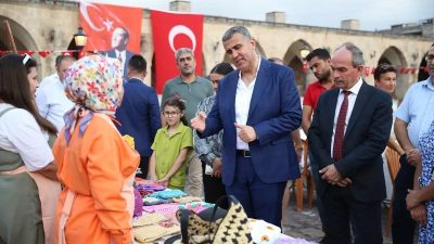 Hatay’ın Payas ilçesinde, Sokullu Mehmet Paşa Külliyesi’nde düzenlenen El Emeği