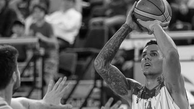 Fenerbahçe ve Beşiktaş’ta forma giymiş milli basketbolcu İlkan Karaman, Muğla’nın