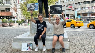 Kahramanmaraş merkezli 6 Şubat depremlerinde Antakya Fuat Koku Sitesi’nde ailesini