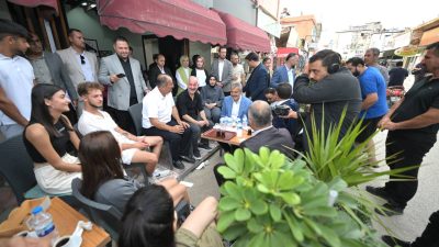 Hatay Büyükşehir Belediye Başkanı Mehmet Öntürk, bir dizi program ve